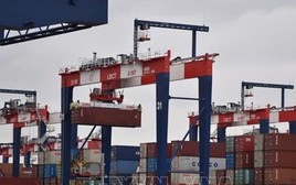 Mỹ thu hơn 200 tỷ USD từ thuế quan mới