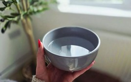 Vì sao nên đặt 1 bát nước trong nhà mùa đông?