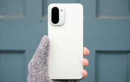 Điện thoại Trung Quốc vừa ra mắt lại gây sốc: "Giá bình dân" mà mạnh như flagship, pin 7.400mAh, màn 165Hz