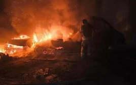 Nga dồn dập tấn công, Ukraine chìm trong bóng tối