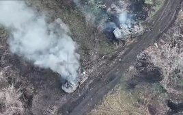 Bẻ gãy cuộc tấn công cơ giới với hàng chục thiết giáp gần Pokrovsk