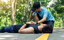 Runner đột tử sau marathon: Bác sĩ cảnh báo trái tim “cháy máy” vì bị ép quá ngưỡng