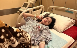 Thiếu nữ 19 tuổi phát hiện ung thư buồng trứng giai đoạn cuối nhờ 1 dấu hiệu 10 người thì 9 người tưởng… béo lên