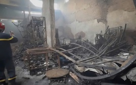 CLIP: Khám nghiệm hiện trường vụ cháy nhà khiến 4 người thiệt mạng ở Đắk Lắk