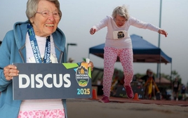 Người phụ nữ 101 tuổi vẫn tham gia Đại hội thể thao: Bí quyết sống thọ không phải là thuốc bổ, càng không cần phòng gym đắt tiền