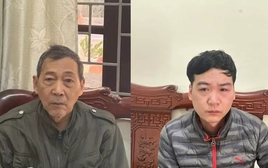 Tạm giữ hình sự 2 đối tượng vụ thả chó cắn người ở Hà Nội