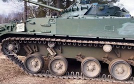 Lô BMP-3 nâng cấp mạnh mẽ xuất hiện với giáp mới và hệ chế áp drone