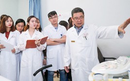 'Bằng bác sĩ nội trú, chuyên khoa không phải là văn bằng thạc sĩ, tiến sĩ'