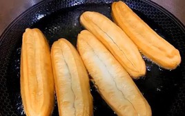 Ngày càng nhiều người tử vong vì bệnh tiểu đường, bác sĩ cảnh báo: Thà uống nước cầm hơi còn hơn ăn 4 loại bữa sáng này