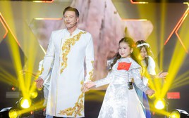 Kyo York làm mới ca khúc Hello Vietnam cùng giọng ca nhí Gabi Bảo Uyên