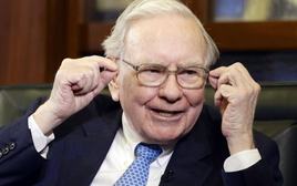 1 cổ phiếu tăng 65% trong năm, hàng loạt tỷ phú bao gồm Warren Buffett đổ xô mua vào ‘như thể không có ngày mai’: Vì sao?