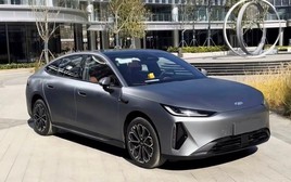 Hãng xe xây nhà máy tại Hưng Yên nhá hàng sedan điện cỡ lớn: Thuần điện đi 650 km 1 lần sạc, giá khởi điểm hơn 500 triệu đồng