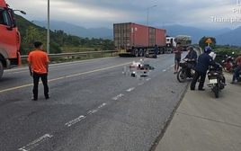 Bắt tài xế lái xe tải qua đường bất cẩn khiến 2 người tử vong trên Quốc lộ 1