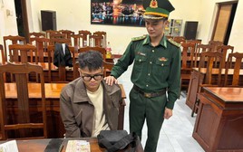 Khám xét khẩn cấp nơi ở của Nguyễn Quang Hải sinh năm 2000