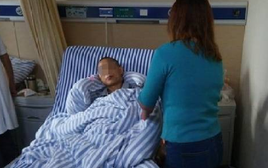 Người đàn ông 38 tuổi mắc ung thư dạ dày cảnh báo: 3 thực phẩm để lâu trong tủ lạnh là "đồng phạm" gây ung thư