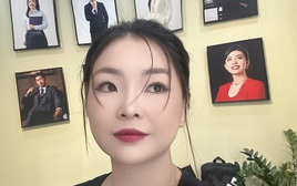 Tổng đạo diễn “Ký ức vui vẻ”: “Tôi ngồi trong kho đạo cụ phim trường, nhìn lên trần mà khóc”