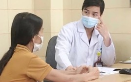 Day dứt của bác sĩ khi người nhà bệnh nhân xin giấu bệnh ung thư