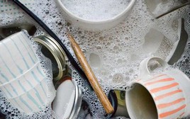 4 thói quen rửa bát tiềm ẩn nguy cơ ung thư, cái cuối cùng người Việt rất hay làm