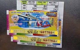 Trúng độc đắc 4 tỷ đồng, người đàn ông ở TP.HCM hậu tạ người bán số tiền "khủng"