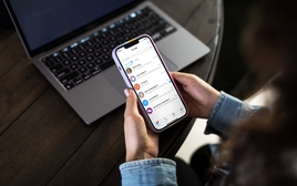 Lotus Chat vượt Zalo, Messenger, lọt top 3 app chat được tải nhiều nhất tại Việt Nam