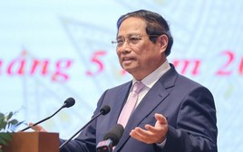 Thủ tướng: Doanh nghiệp đề xuất, được hay không thì phải nói, 'cứ ỉm đi là không được’