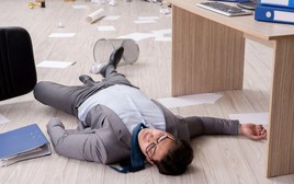 ĐỘT QUỴ thường xảy ra bất thình lình, nếu bạn có 4 thói quen sau đây, bạn có thể đi gặp tử thần bất cứ lúc nào!