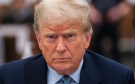 Tổng thống Donald Trump tuyên bố “chúng tôi kiểm soát hoàn toàn bầu trời Iran”