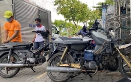 Xe máy không đạt kiểm định khí thải có bị loại bỏ ngay?