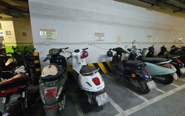 Nhà trọ, chung cư nên kiểm soát rủi ro cháy nổ thay vì cấm xe điện