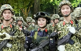 Bóng hồng gen Z tài sắc của Khối nữ chiến sĩ Biệt động