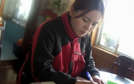 "Buôn chuyện" đồng nghiệp, nữ giáo viên ngơ ngác vì bỗng bị bắt giam: Đúng là hoạ từ miệng mà ra