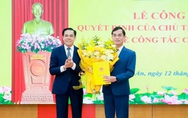 Tiến sĩ Nguyễn Văn Khoa làm Giám đốc Sở Giáo dục và Đào tạo Nghệ An