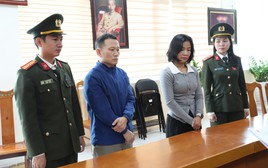 Ra lệnh bắt tạm giam Giám đốc Trung tâm Phan Thị Thu Hường cùng kế toán trưởng