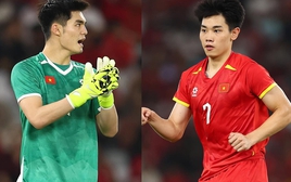 Bay như Trung Kiên, sút như Đình Bắc: Cặp đôi tạo ra “địa chấn” giữa đêm