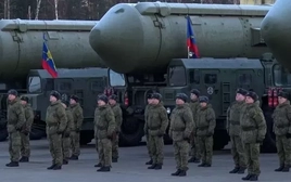 Hội đồng Ukraine - NATO họp bất thường sau cuộc tấn công tên lửa của Nga