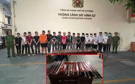 Công an TP.HCM tạm giữ 19 thanh thiếu niên hỗn chiến, gây náo loạn đường phố