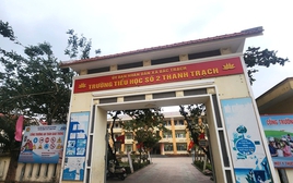 Giảng dạy "không lịch", Hiệu trưởng và Hiệu phó vẫn hưởng phụ cấp đều đặn 35%?