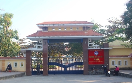 Suất ăn bán trú 25.000 đồng gây tranh cãi, trường tiểu học phải dừng