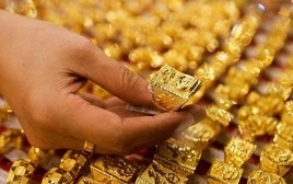 Giá vàng phá đỉnh