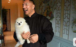 “Choáng” với khối tài sản hàng trăm triệu USD của tỷ phú lừa đảo, nước Mỹ thanh lý 3 năm vẫn chưa hết