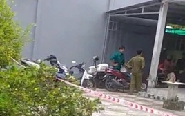 Sắp xét xử đứa cháu tàn nhẫn, đánh bà nội lấy vàng bán trả nợ và thăm bạn gái