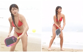 Mặc bikini chơi pickleball trên bãi biển bị chỉ trích gay gắt, cô gái lên tiếng