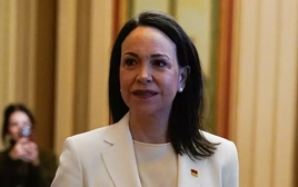 Lãnh đạo phe đối lập Venezuela tặng huy chương Nobel Hòa bình cho Tổng thống Mỹ