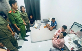 Bắt Đặng Thị Hồng Thi và Phan Thị Hải Yến cùng SN 2006