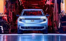 Đầu tư vào xe điện lỗ gần 20 tỷ USD - hãng xe lớn nhất nước Mỹ quay xe tìm kiếm hợp tác từ Trung Quốc để 'gỡ gạc'