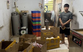 Bên trong các cơ sở chế biến thịt nai, dê, nhím, đà điểu giả ở TPHCM