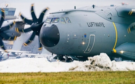 Cận cảnh binh sĩ hàng loạt nước NATO đặt chân lên Greenland