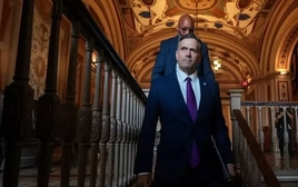 Quan chức tình báo Mỹ đến Venezuela gặp lãnh đạo lâm thời