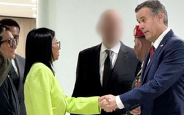 Giám đốc CIA gặp gỡ lãnh đạo lâm thời Venezuela