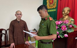 Thi hành lệnh cấm đi khỏi nơi cư trú đối với chủ tài khoản TikTok "Phú Tử"